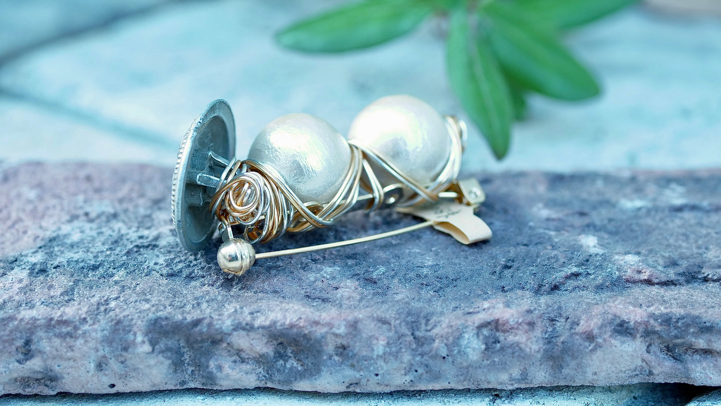 フランスミリタリーボタンブローチ